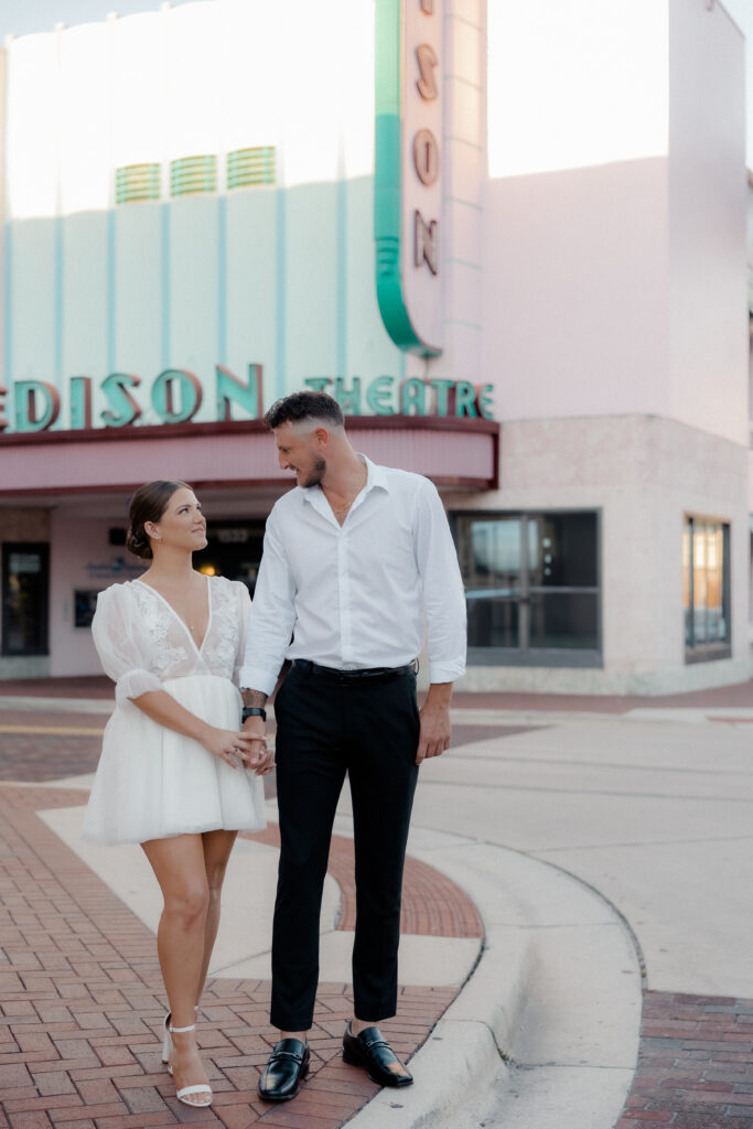 Kevin & Heather take engagement photos near downtown fort myers.