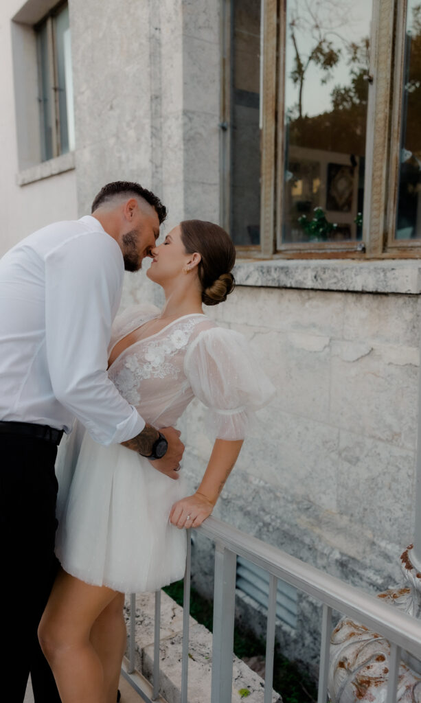 Couples portraits in downtown Fort Myers for engagement photos.